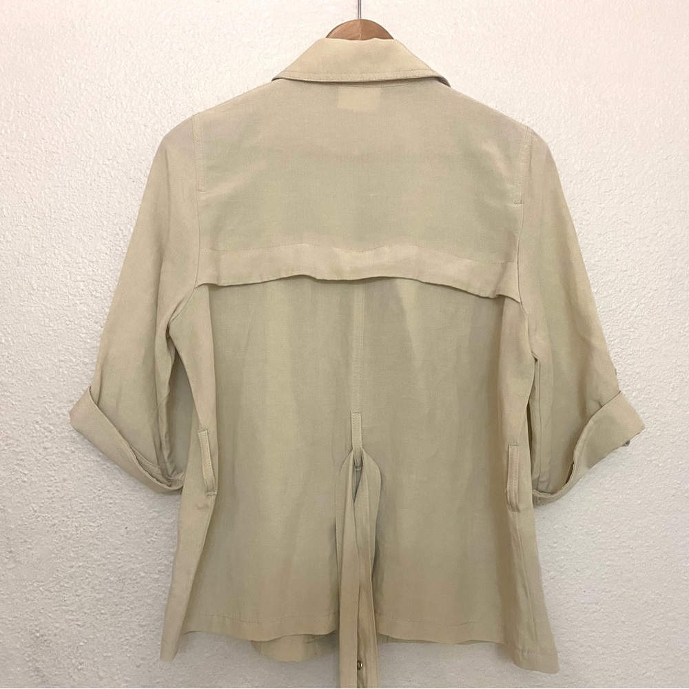 Chico’s Safari Jacket. Beige, lightweight gold accents. Like new. Small - Picture 7 of 14